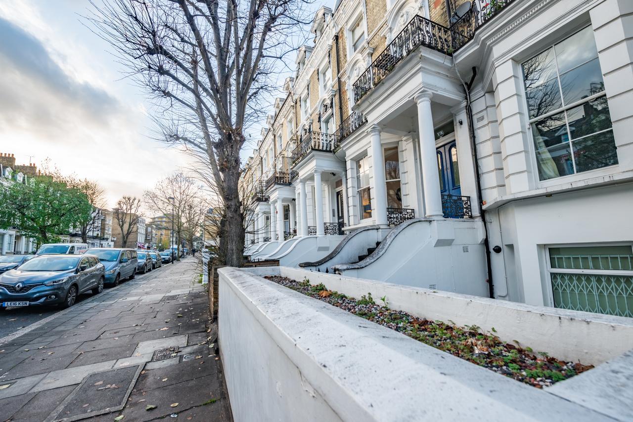 Sutherland Avenue Apartment *